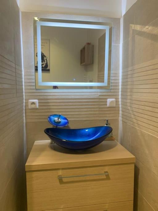 Maison Individuelle, Campagne, 3 Chambres, Baignoire Balneo 2 Places Genech エクステリア 写真