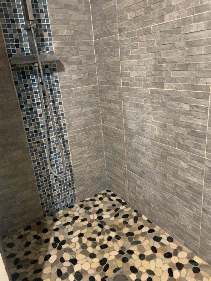Maison Individuelle, Campagne, 3 Chambres, Baignoire Balneo 2 Places Genech エクステリア 写真