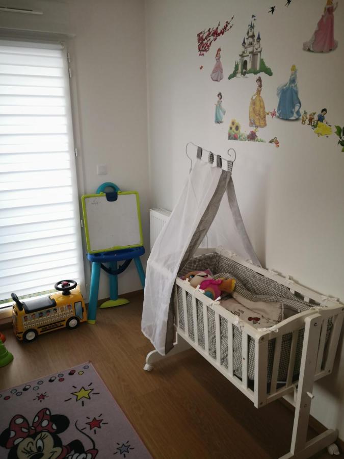 Maison Individuelle, Campagne, 3 Chambres, Baignoire Balneo 2 Places Genech エクステリア 写真